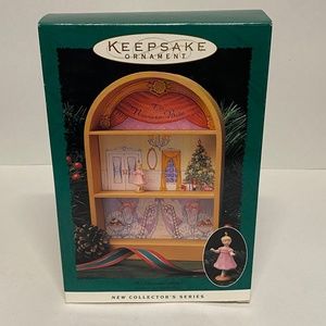 Vintage 1996 Hallmark Keepsake The Nutcracker Ballet ornament & Display NIB